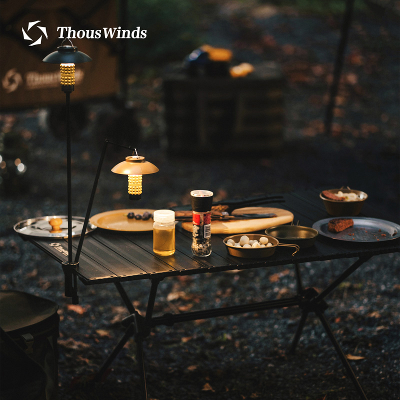 Tous winds-ポータブルキャンプランタンスタンド、三 - Camping Solar Lantern のレビューと価格
